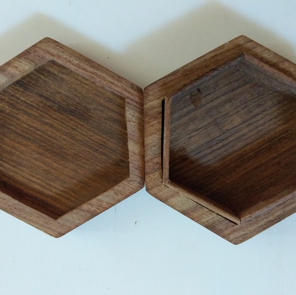 Vintage Woody and brass box - Picture 3 of 4